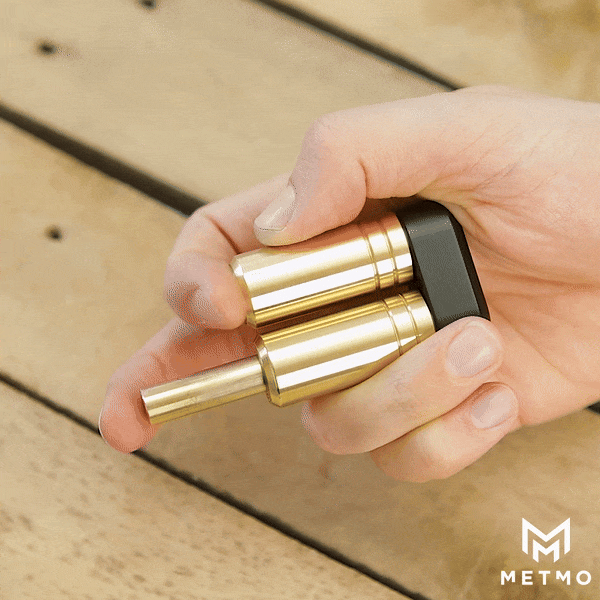 MetMo Dual Fidget Piston Stand